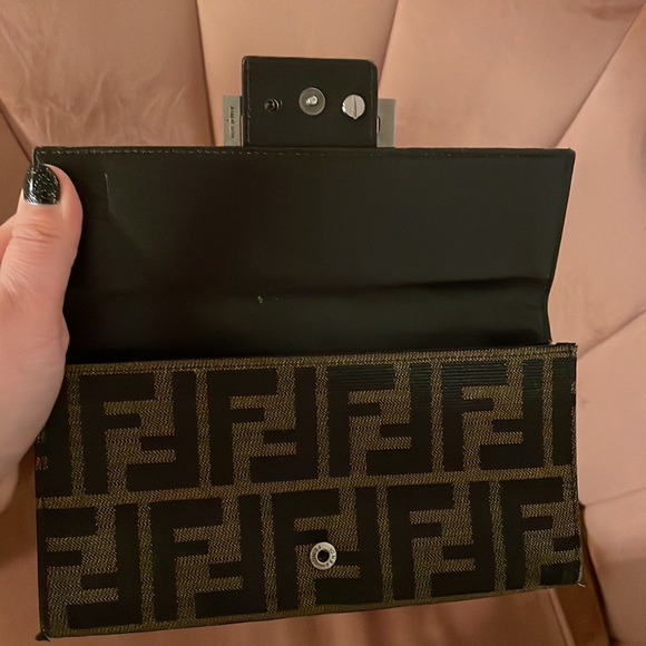 Fendi vintage wallet - Picture 5 of 9